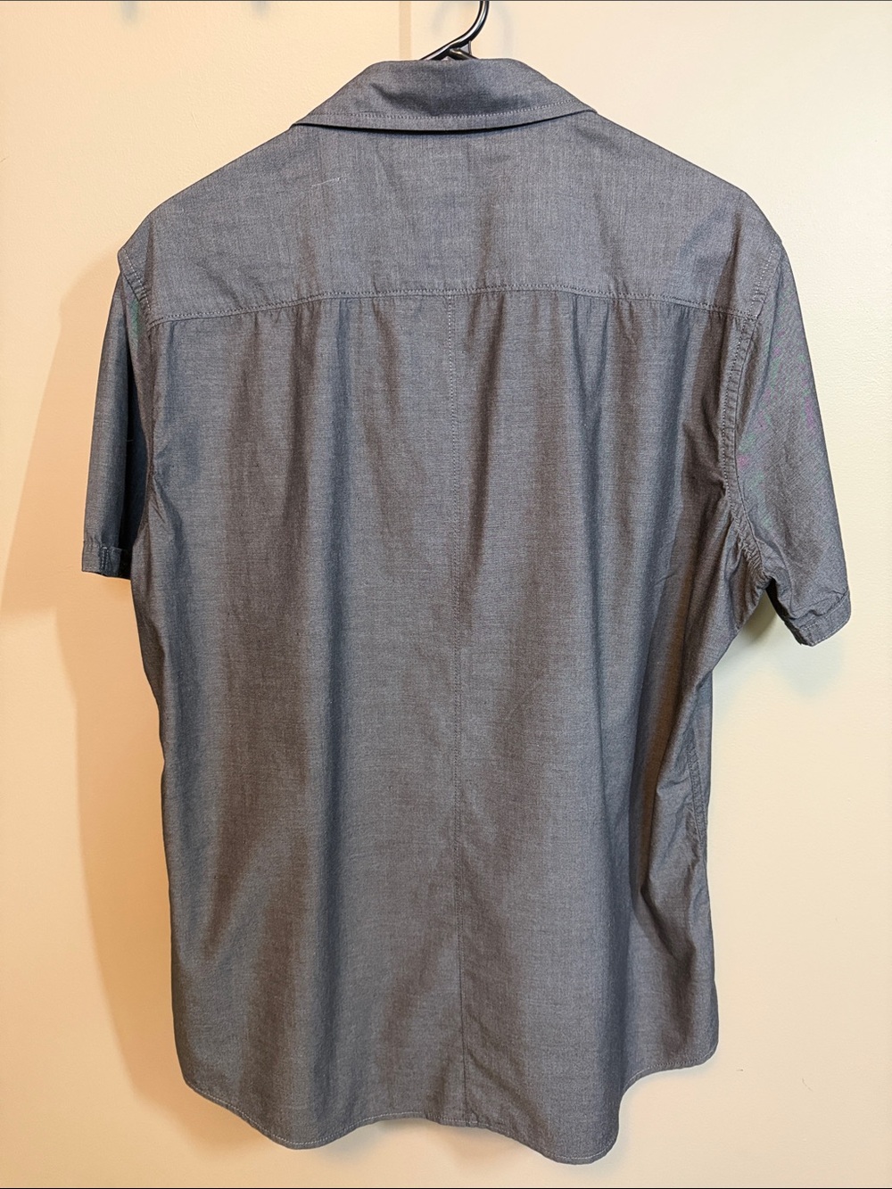 Marc Anthony Men's Size Large Slim Fit Short-Sleeve Button-Down Cotton Shirt - Picture 3 of 8